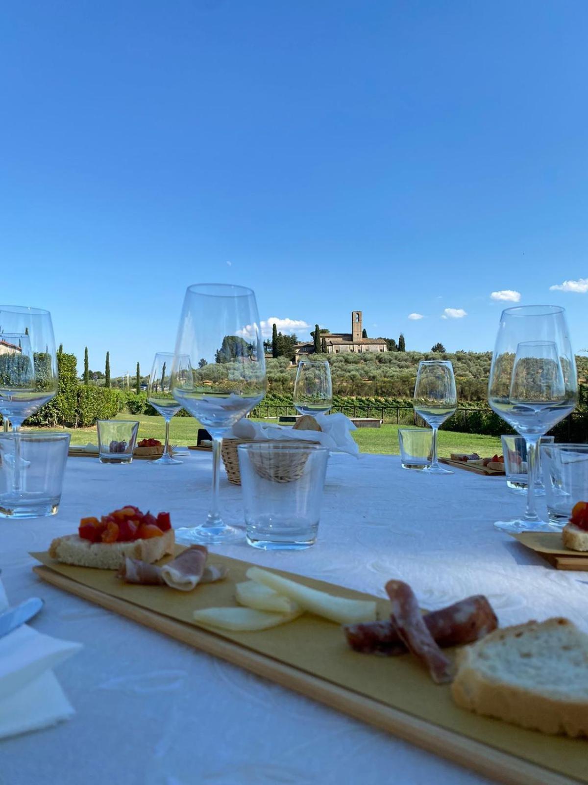 Fattoria Abbazia Monte Oliveto Villa San Gimignano Luaran gambar